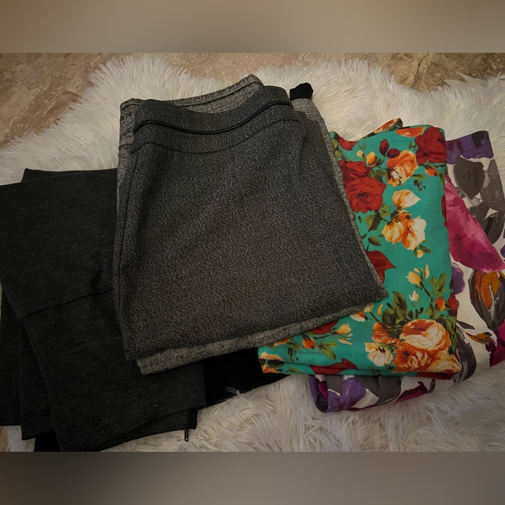 Floral and Gray Skirt Set